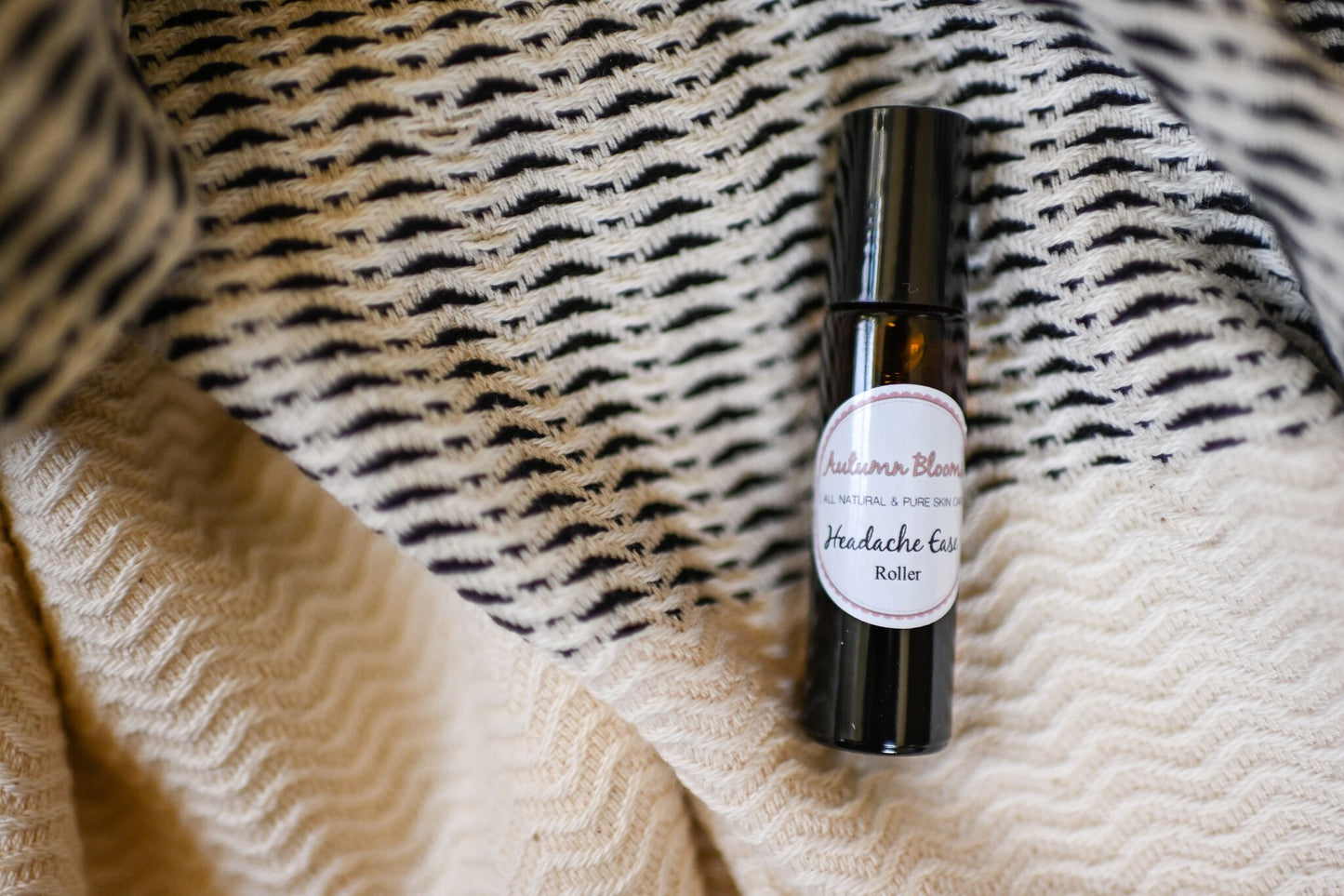 Headache Roller bottle | Jojoba oil | Eucalyptus, lavender, + peppermint