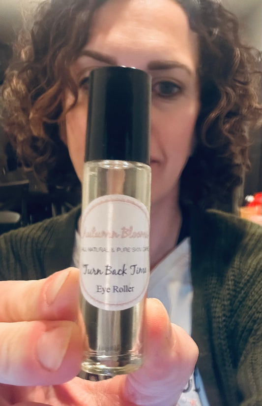 “Turn Back Time” Castor and Jojoba Oil with frankincense Eye Roller